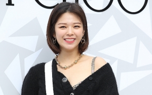 SOBA 2020: JYP Umumkan Jeongyeon Twice Bakal Absen Tampil Karena Masalah Kesehatan