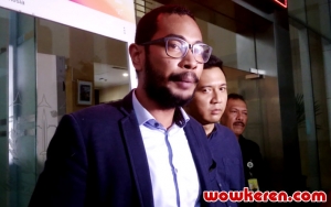 Tio Pakusadewo Dilimpahkan ke Kejaksaan, Kuasa Hukum Kecewa Kliennya Belum Direhabilitasi