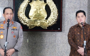TNI/Polri Dinilai Tak Perlu Dilibatkan Dalam Komite Penanganan COVID-19