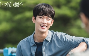 Kim Soo Hyun Posting Video Lawak di Lokasi Syuting, Fans Tebak Kangen Seo Ye Ji