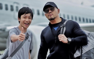 Kocaknya Azka Tirukan Dandanan Deddy Corbuzier Saat Masih Jadi Pesulap, Sudah Mirip?