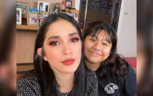 Putri Sulung Ussy Sulistiawaty Gunakan Penghasilan dari YouTube untuk Berbagi, Dipuji Habis-habisan