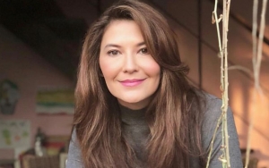 Tamara Bleszynski Tuai Decak Kagum Makan Nasi Bungkus Pakai Tangan Langsung