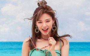 Jeongyeon TWICE Sapa Fans Lewat Selfie Manis, Malah Bikin Bingung Dikira Idol Lain