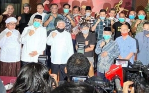 Dianggap Sebagai 'Barisan Para Mantan', KAMI Beri Jawaban Mengejutkan