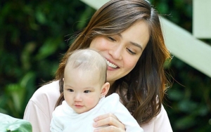 Sang Putri Pertama Kali Lihat Hujan Deras, Shandy Aulia Bak Diingatkan untuk Bersyukur