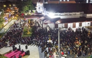 Pertunjukan Alun-Alun Surabaya Picu Kerumunan, Pemkot Janji Evaluasi