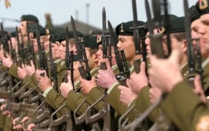 Selandia Baru Kerahkan Ratusan Tentara Demi Awasi Karantina COVID-19