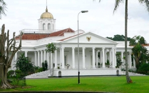 Istana Buka Suara Soal Isu Reshuffle Menteri Jokowi Dari IPW