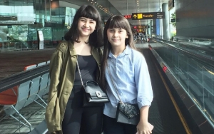 Diminta Tutup Aurat, Sandrinna Michelle dan Sang Adik Kompak Beri Reaksi Ini