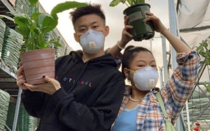 Rich Brian Tolak Mentah-Mentah Ajakan 'Kencan' Wanita Lain, Reaksi Pacar Cantik Jadi Sorotan