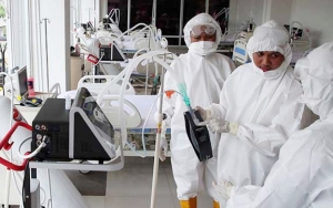 89 Dokter Gugur Akibat COVID-19, IDI Singgung Beban Kerja Hingga APD