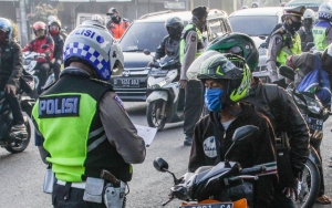 Kritik Ganjil-Genap PSBB Transisi, IDI: Sebagian Orang Merasa Aman Naik Motor