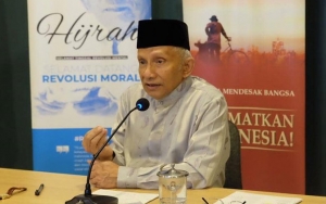 Amien Rais Ungkap Kecurigaan Gedung Kejagung Dibakar Orang Dalam