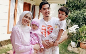 Rizky Kinos 'Bantah' Anggapan Punya Istri Dokter Enak, Nycta Gina Bilang Begini
