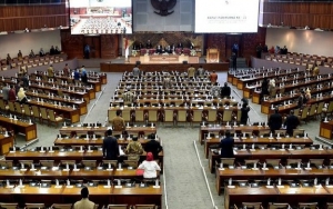 Ratusan Karyawan Pabrik LG Positif Corona, Menteri Perindustrian Dicecar DPR RI