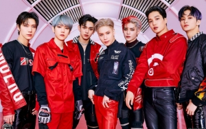 Foto Terbaru SuperM Bikin Fans NCT Kompak Minta Maaf, Ternyata Ini Penyebabnya