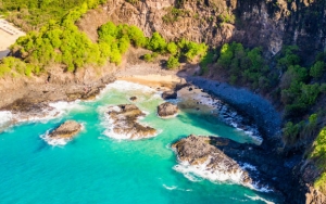 Unik, Pulau Ini Kembali Dibuka Hanya untuk Wisatawan yang Pernah Positif COVID-19