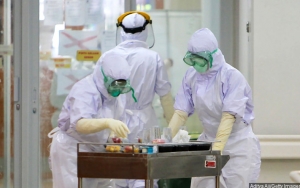 Kasus COVID-19 Masih Terus Bertambah, Pemerintah Diminta Evaluasi Kebijakan