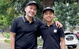 Geger Isu Candaan 'Anak Pungut', Foto Akur Betrand Peto Jaga Dua Putri Ruben Onsu Banjir Dukungan