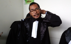 Dwi Sasono Jalani Sidang Perdana, Widi Mulia Absen Temani Suami