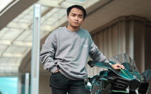 Heboh Taqy Malik Gendong Anak Ngaku Siap Menempuh Hidup Baru, Isyaratkan Segera Nikah?