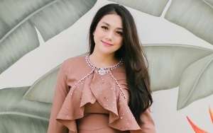Geger 'Celine Evangelista' Merdu Nyanyi Lagu Dangdut, Ini Faktanya