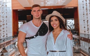 Foto Millendaru dan Pacar Tajir Mengapit Ashanty Tuai Candaan 'Duo Lelaki Tangguh'