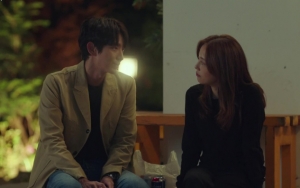 Salah Paham, Lucunya Lee Jun Ki Ingin Cium Bibir Moon Chae Won Saat Syuting 'Flower Of Evil'