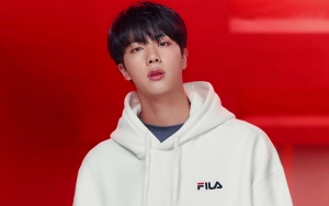 Jin BTS Sakit Hati Mancing Gagal Terus, Sampai Ngemis Ikan ke Dewa Naga