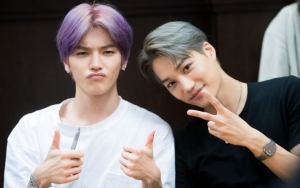 Kai Gendong Mark dan Belai Rambut Taeyong, Interaksi SuperM di Siaran Live Bikin Fans Gemas