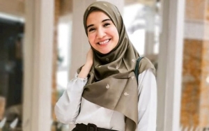 Zaskia Sungkar Akhirnya Umumkan Positif Hamil Setelah Penantian 10 Tahun