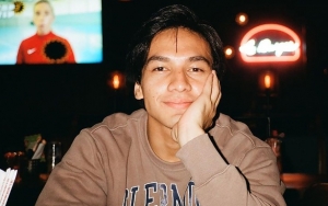 Gara-Gara Jefri Nichol Pamer Selfie Telanjang Dada, #Rahimku Jadi Trending Topik
