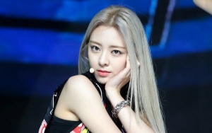 Foto Yuna ITZY Jepretan Penggemar Kejutkan Netizen Karena 2 Alasan Ini