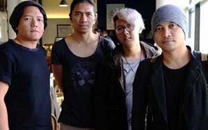 Personel J-Rocks Kompak Sambangi Sang Drummer, Fans Tuliskan Tagar #RehabForANTON