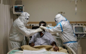 Ahli Biologi Molekuler: COVID-19 Ibarat Maling yang Hancurkan Rumah dan Undang Penjahat Lain