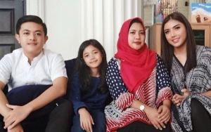 Beda dari Millendaru, Kakak Tampan Islami Bergaya Macho Saat Ultah Bikin Kagum