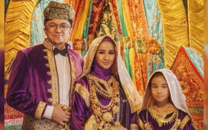 Laudya C. Bella Asyik Piknik Bareng Keluarga, Emran Eks Suami Justru Curhat Kaki Sang Putri Berdarah