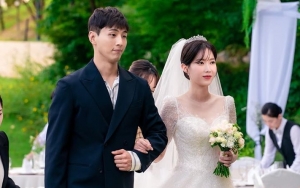 Ji Soo dan Lim Soo Hyang Mesra di 'When I Was The Most Beautiful', Fans Ogah Restui