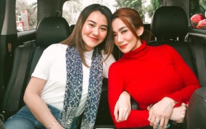 Cuma Emoji Hati, Postingan Aaliyah Massaid Bareng Reza Artamevia Tuai Dukungan Maia Estianty