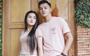 Diisukan Murtad, Foto Dory dan Nella Kharisma Bareng Pendeta di Gereja Picu Dugaan Dibaptis