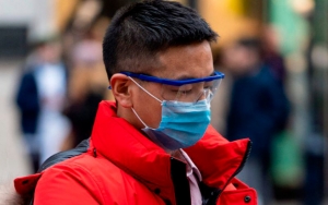 Masker Scuba Dan Buff Tak Efektif Cegah Corona, Berikut Jenis Yang Aman 