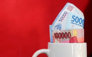 Banyak Kasus dengan Nasabah, Industri Jasa Keuangan RI Disorot