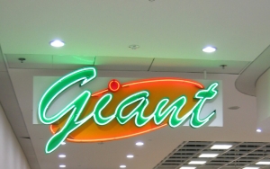 Giant Buka Suara Soal Isu Pegawai Meninggal Terinfeksi Corona