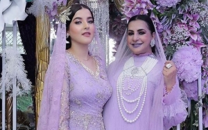 Tajir Melintir, Ibunda Tasya Farasya Pilih Pakai Jaket Ketimbang Daster Meski di Rumah