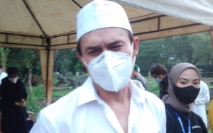 Indra L. Bruggman Sesalkan Sang Bunda Tak Sempat Melihatnya Nikah, Bakal Rindu Momen Ini