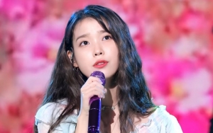 Nyanyikan Lagu Debut Hingga 'Eight', IU Tampil Megah Dalam Mini Konser Di 'Yoo Hee Yeol Sketchbook'