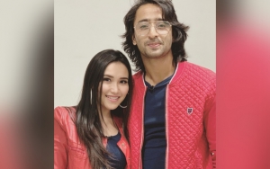 Ayu Ting Ting Balas Sapaan Shaheer Sheikh 'Mantan' Pakai Kode Ini, Fans Goda CLBK
