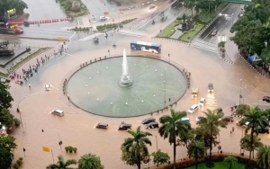 Waduh! Banjir Bisa Tingkatkan Risiko Penularan Corona, DKI Jakarta Sudah Siapkan Solusi?