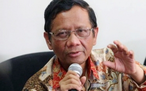 Mahfud MD Ungkap 4 Alasan Jokowi 'Ngotot' Ogah Tunda Pilkada, Singgung Soal Pemilu AS